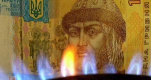 Ucrania sufre bajo fuego económico